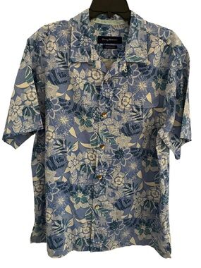 Tommy Bahama Light Blue & White Floral Camp Shirt Men’s Size L